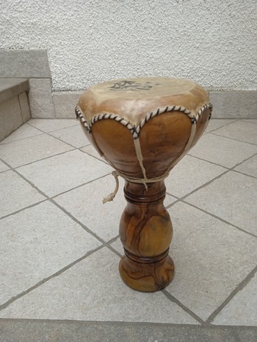 Bongo tamburo musica legno - in,