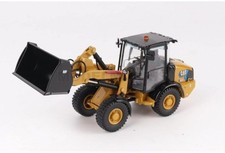 DIECAST MASTERS 85772 CAT