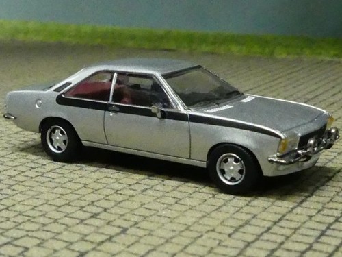 Pcx opel commodore b - 1/87,