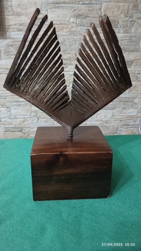Scultura simon benetton - scultura,