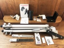 CAVALLETTO TREPPIEDI PER FOTOCAMERA CON SUPPORTI SNODI E ACCESSORI FLASH CANON