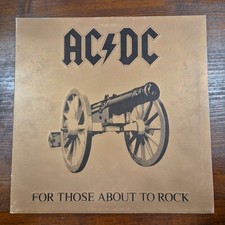 LP AC/DC - We Salute You W