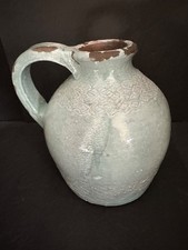 Brocca in terracotta