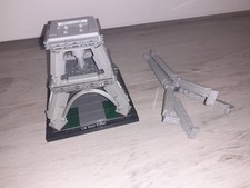 LEGO ARCHITECTURE LA TOUR