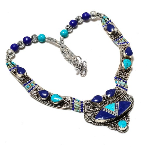 Collana con pietre - , preziose