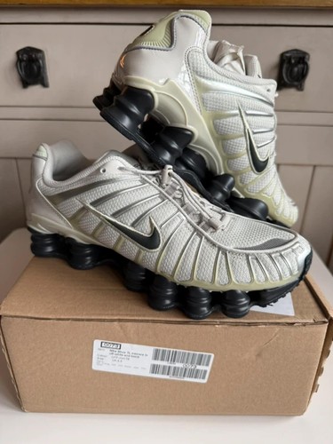 Nike shox fv0939 002 - nike,