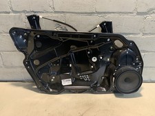 Alzavetro elettrico porta