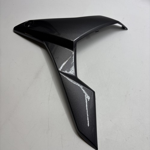 Suzuki gsr750 coperchio carena - suzuki,