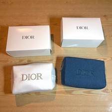 Nuovissima borsa cosmetica