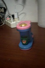 mini distributore bibite in plastica leggi