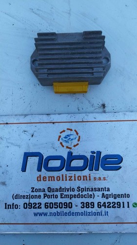 Regolatore tensione - regolatore,