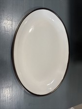 Piatto bianco soglia con bordo