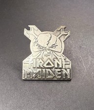 Distintivo spilla metallo Iron