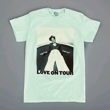 NEW! Harry Styles Love On Tour