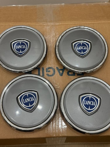 Coppetta coprimozzo lancia - 4,