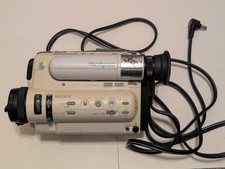 Sony CCD-TR5 Video8 Camera w/