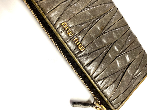 Miu vintage matelasse logo - miu,