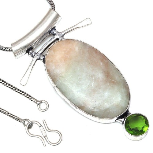 Collana verde pietra preziosa