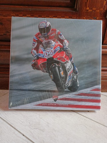 Ducati corse 2017 yearbook - 2017,