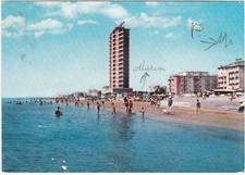 JESOLO LIDO - VENEZIA - SPIAGGIA CON GRATTACIELO CARAVEL - VIAGG. 1971 -92370-