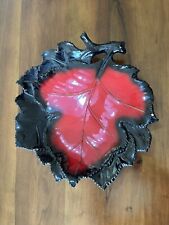 Centrotavola in Ceramica Smaltata Foglia Acero Rossa e Nera Antiquariato