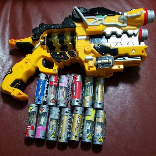 Bandai power rangers - bandai,
