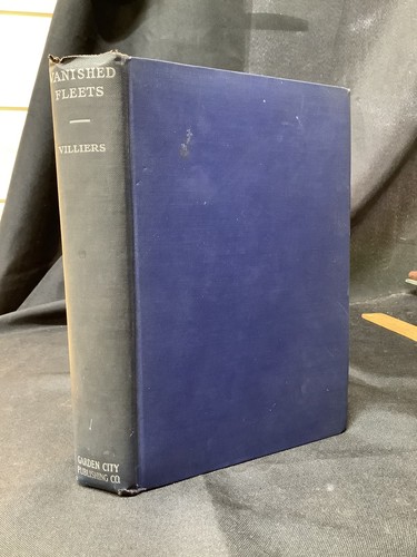 Good 1st edition 1931 vanished - edition,