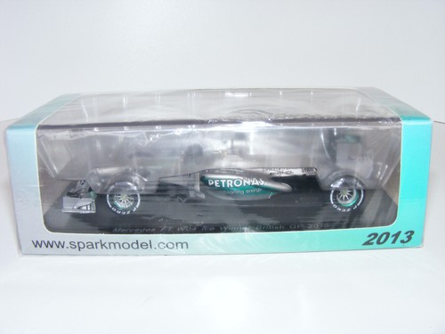 Spark s3070 mercedes f1 - 1:43,