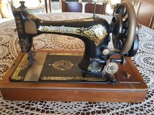 macchina Singer anno di produzione  1913 ottimo stato matricola F4278536