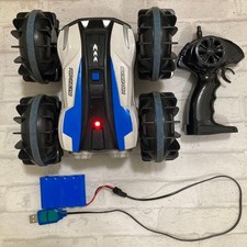 Auto radiocomandata anfibia