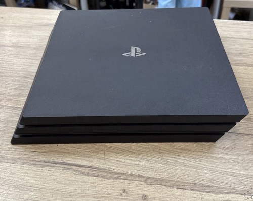 Playstation pro 1tb - 4,