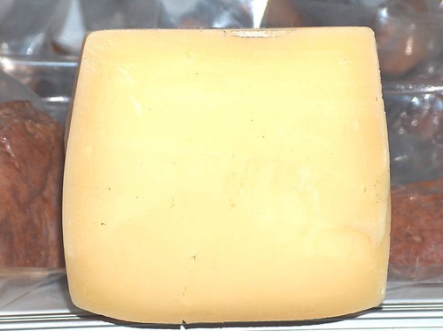 Caciocavallo semi stagionato - caciocavallo,