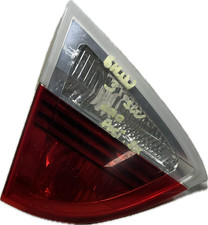 Fanale posteriore interno sinistro per BMW SERIE 3 E91 sw codice 7160063