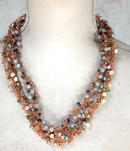 Collana fatta mano - 2, fili