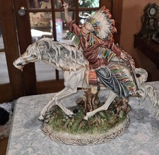 Statuina porcellana a cavallo