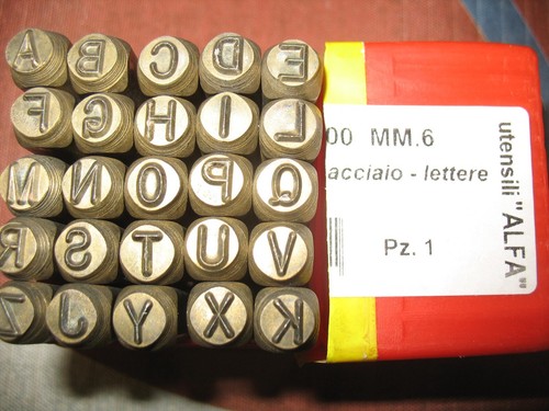 Punzoni acciaio lettere - acciaio,