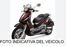 CARENA POGGIAPIEDI PAVIMENTO POGGIAPIEDI SINISTRO PIAGGIO BEVERLY 500 2002 2006