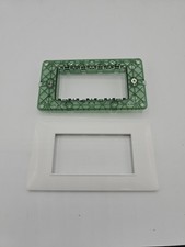 Placca Vimar Plana BIANCO 4  posti Tipo Vimar 14654  + SUPPORTO MURO 14614