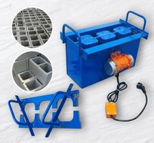 Stampo manuale tre fori