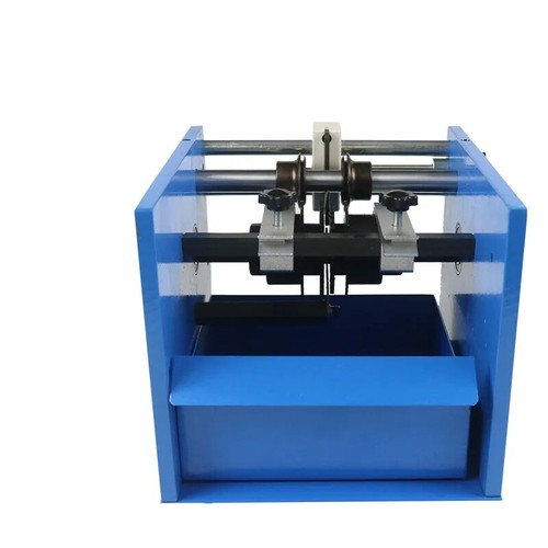 Macchina formatrice - , a