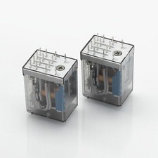 Akai AM-U06 set relè