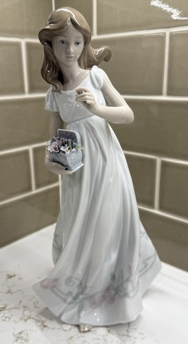 Lladro 6921 treasures the - treasures, of