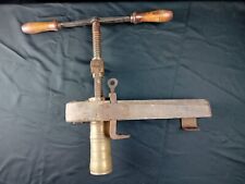 antico torchio bigolaro trafila per pasta fresca da esposizione