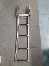 SCALETTA  INOX SOTTO PLANCETTA TELESCOPICA 4 GRADINI NERI