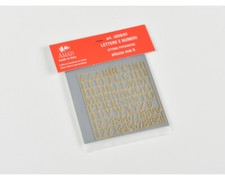 Lettere e numeri in ottone