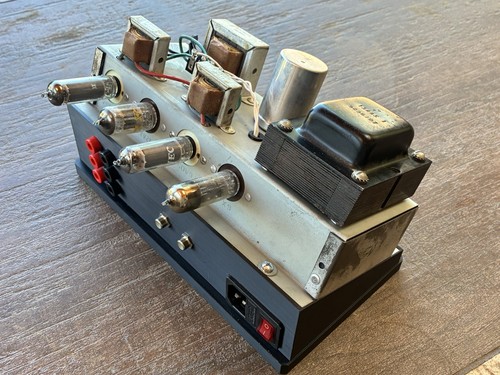 Amplificatore valvolare stereo