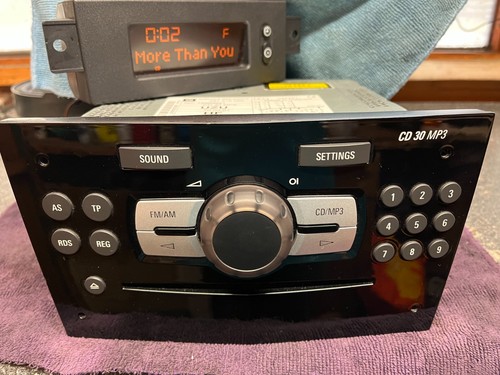 Vauxhall corsa cd30 mp3 - corsa,