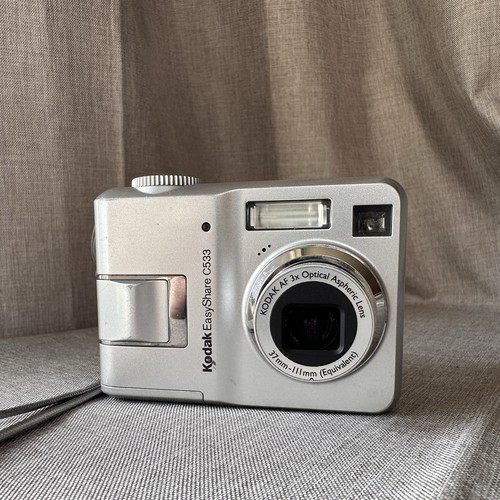 Buono fotocamera digitale - fotocamera,