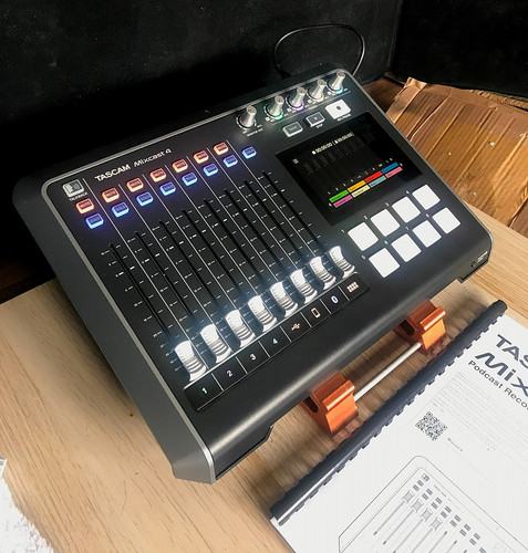 Console produzione podcast - di,