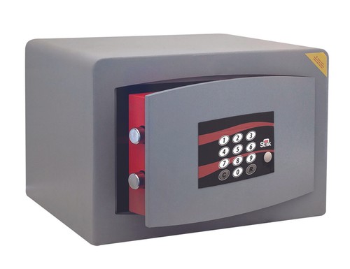 Cassaforte mobile con - cassaforte, a